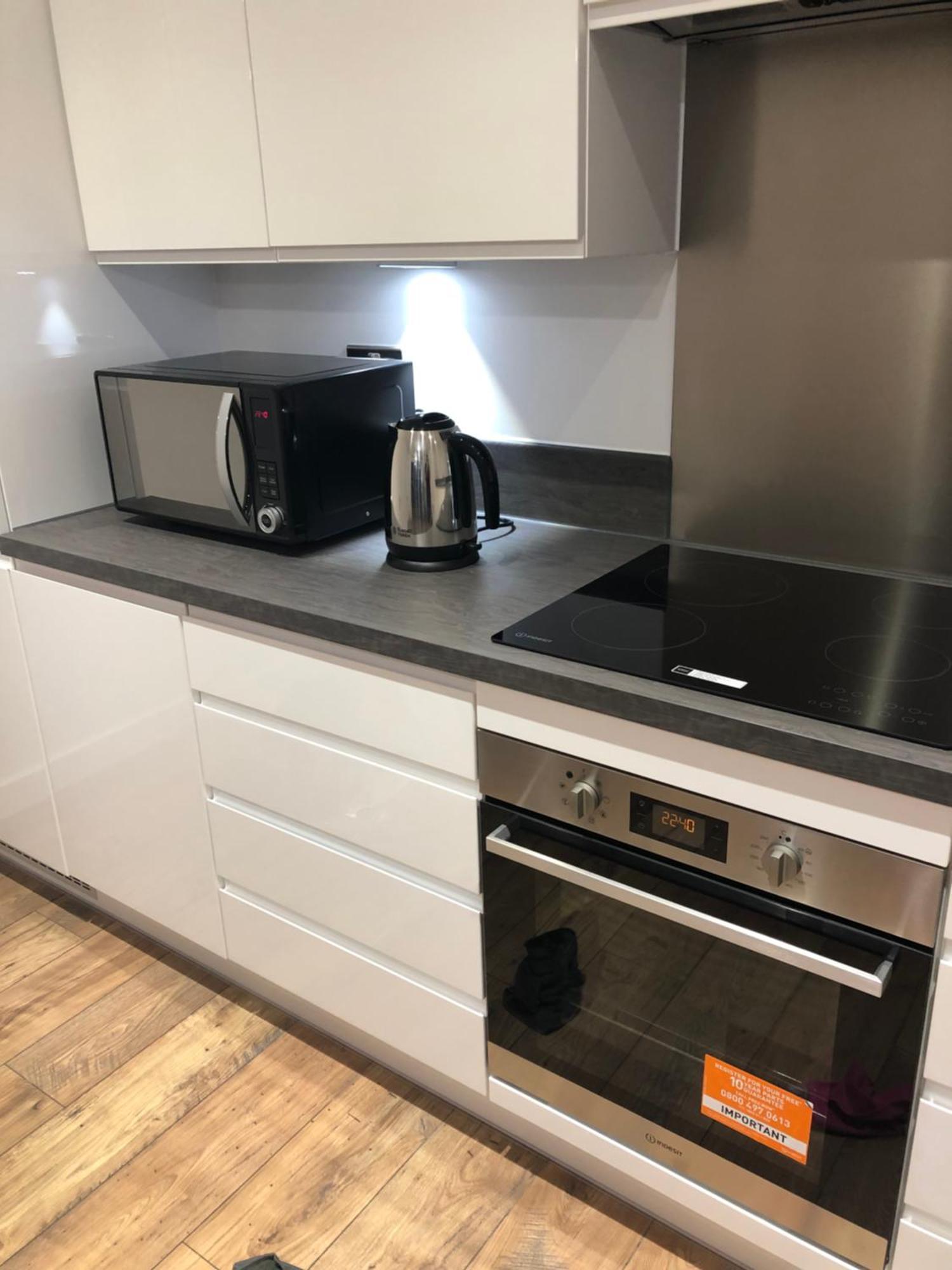 Luxury Kingsize Bedroom With Private Bathroom Northolt  外观 照片